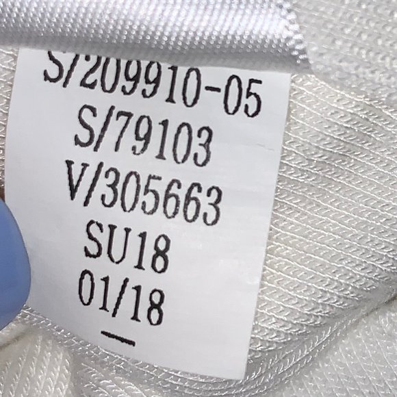 ATHLETA Serenity Beyond Soft Shortie Shorts Ivory - Picture 8 of 8